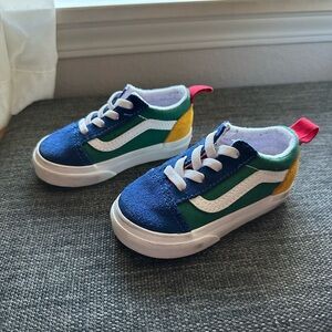 Blue and Green Retro Low-Top Sneakers